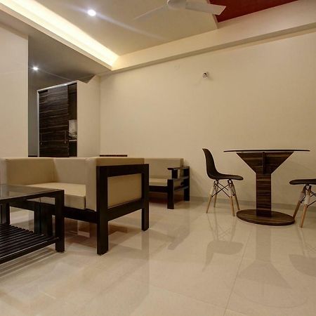 Oyo 39568 Alekha Gateway Hotel Sirsi Exterior foto