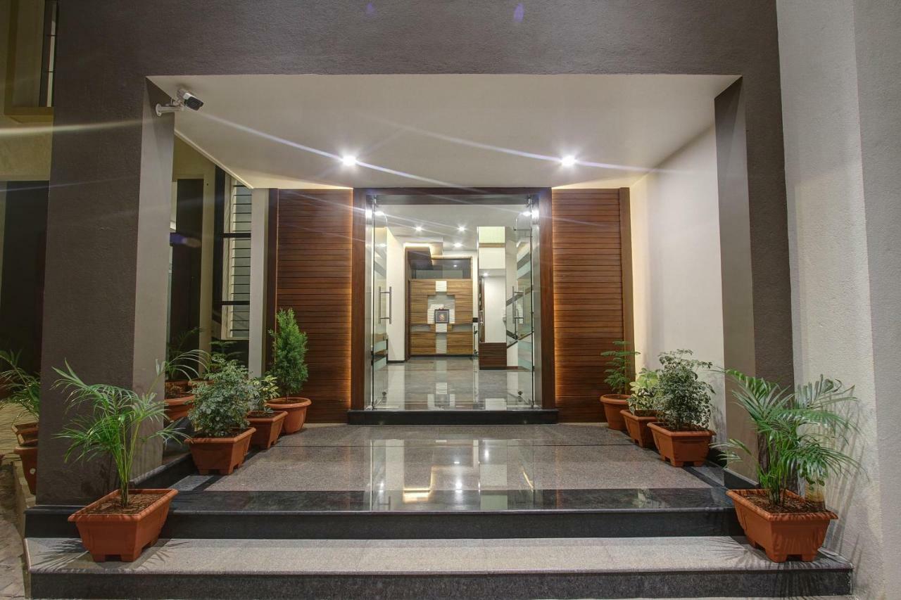 Oyo 39568 Alekha Gateway Hotel Sirsi Exterior foto
