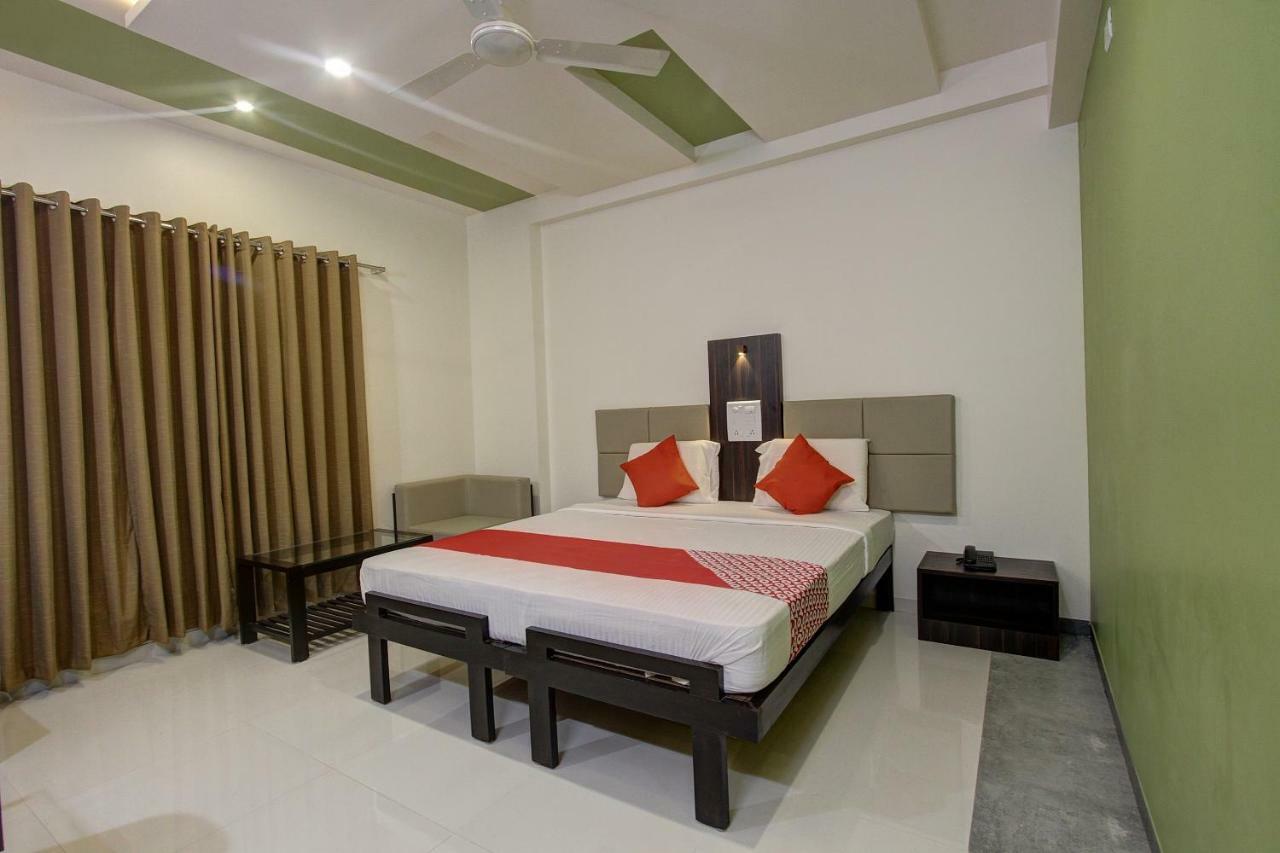 Oyo 39568 Alekha Gateway Hotel Sirsi Exterior foto