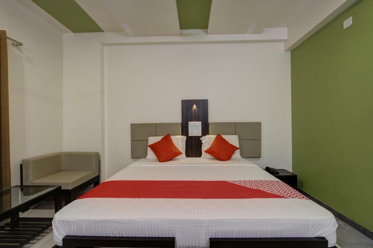 Oyo 39568 Alekha Gateway Hotel Sirsi Exterior foto