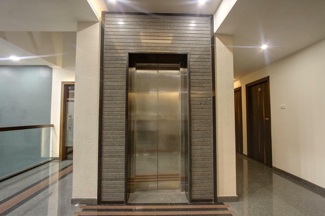 Oyo 39568 Alekha Gateway Hotel Sirsi Exterior foto