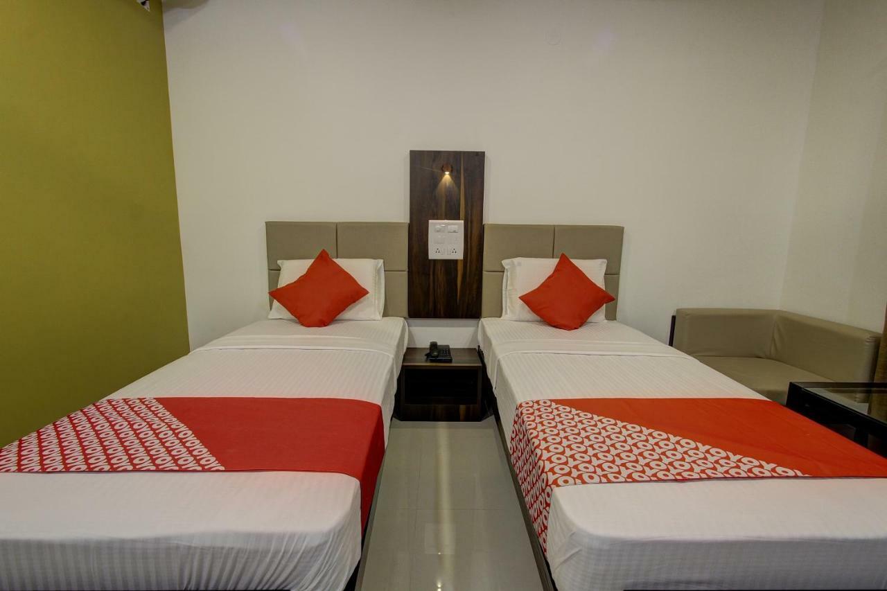 Oyo 39568 Alekha Gateway Hotel Sirsi Exterior foto